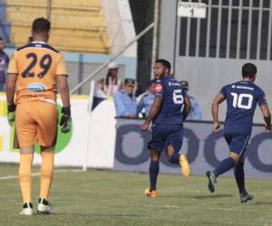 Motagua está venciendo al Juticalpa en el Nacional en Tegucigalpa.