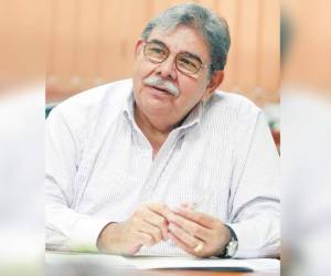 El comisionado Gustavo Adolfo Manzanares dio a conocer que el IAIP aplicará castigos a los funcionarios incumplidores.