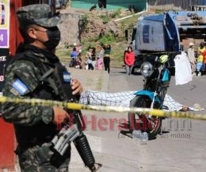 Por el momento se desconocen las causas del violento ataque, al igual que el paradero de los responsables. Foto: David Romero/ EL HERALDO