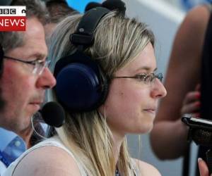 Spark se convierte en la primer mujer en narrar un partido en un Mundial de Fútbol. Foto: BBC