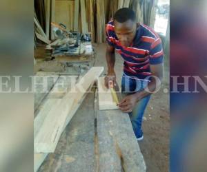 El defensa hondureño Dilmer Gutiérrez aprendió el oficio de la ebanistería en el Instituto Nacional de Formación Profesional (Foto: EL HERALDO)