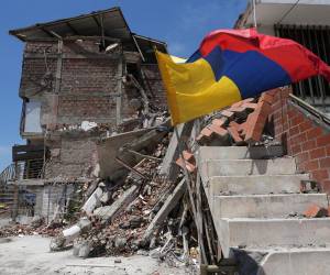 El terremoto también deja hasta el momento 146.188 familias damnificadas.
