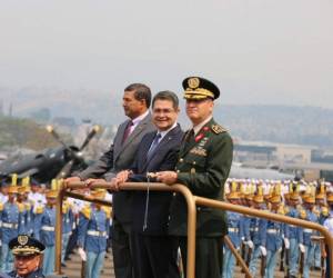 El mandatario Juan Orlando Hernández asistió al cumpleaños 87 de la Fuerza Aérea Hondureña.