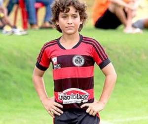 Lucianinho Bucar es un chico de 12 años que está causando sensación en Brasil (Foto: Facebook Lucianinho Bucar).
