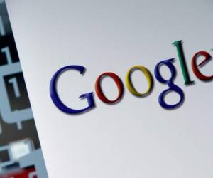 Google empezó a atacar las noticias falsas a fines de diciembre tras la aparición de varios ejemplos vergonzosos de información falsa encabezando su motor de búsqueda. Foto AP