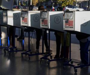 La propuesta 16, aprobada también ayer, modifica la Constitución estatal.