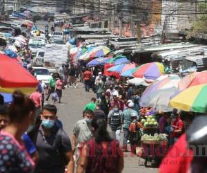 La fuerte contracción causada por la pandemia tuvo costos económicos y sociales enormes. El desempleo y la pobreza se dispararon. Foto: El Heraldo