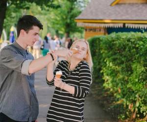 Vale la pena encontrar el amor, pero también un mejor amigo y cómplice.