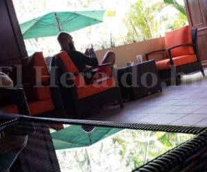 Los jugadores de la Selección de Estados Unidos se relajan previo al partido con la Bicolor.