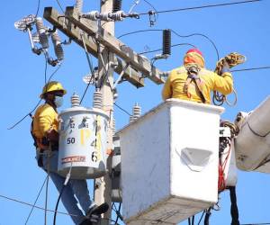 Algunos sugieren la necesidad de que, al igual que en 2024, la ENEE elabore un plan de despejes o racionamientos para avisar a los abonados y no cortar intempestivamente la energía eléctrica.