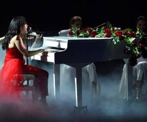 'TBT 4 EVER' fue compuesta por Sariñana, el músico venezolano Danny Ocean y Yera, del colectivo colombiano Trápical Minds. Ocean 'le metió su sello, me encantó lo que hizo y terminamos escribiendo al final un par de canciones', contó Sariñana. Foto: AP.