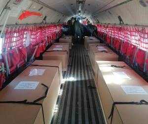 El Instituto Nacional de Migración (INM) de México, realizó este martes -11 de abril- la repatriación de 23 migrantes, entre ellos, seis hondureños que murieron en el incendio ocurrido el pasado 27 de marzo en el centro migratorio de Ciudad Juárez. A continuación los detalles.