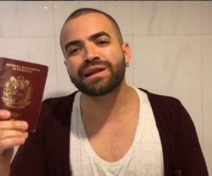 El anuncio de la cancelación de su pasaporte la realizó el mismo cantautor 'Nacho'