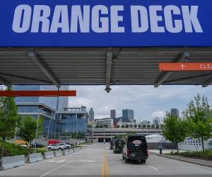El encuentro se disputará en un recinto con capacidad para 72.000 espectadores y equipado con techo retráctil y climatización. Instalaciones del estadio de Atlanta donde la campeona hará su debut el 15 de junio, en Atlanta.