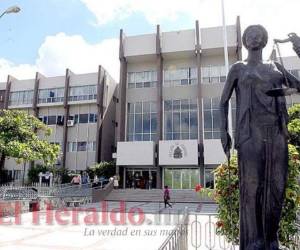 El primer extranjero extraditado de Honduras por resolución de la CSJ fue el guatemalteco Mario Ponce Rodríguez.