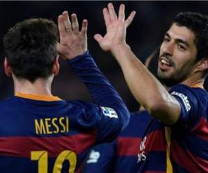 Leo Messi y Luis Suarez son grandes compañeros y amigos en el Barcelona.