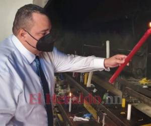 Jorge Aldana durante su visita a la Basílica de Suyapa. Foto: Efraín Salgado| EL HERALDO