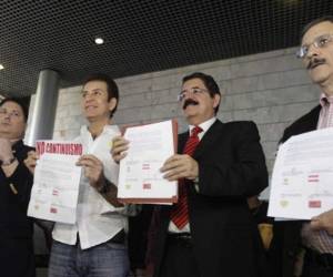 Guillermo Valle, Salvador Nasralla, Manuel Zelaya y Mauricio Villeda.