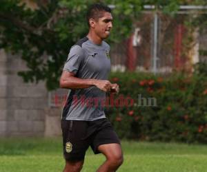 El centrocampista Jorge Claros es duda para el juego del miércoles ante Platense. Foto: EL HERALDO.