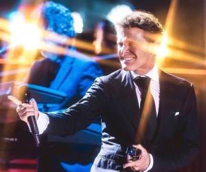 Una fotografía permaneció ayer apenas unos minutos en redes sociales, tiempo suficiente para que los seguidores de Luis Miguel la guardaran y la compartieran.