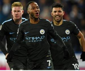 Las dianas de Aguero y Sterling le dieron la victoria a los citizen para ganar el partido y mantener la liga.