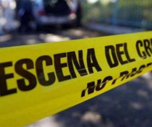 Con varios impactos de bala en sus cuerpos fueron encontrados padre e hijo en La Lima, Cortés.