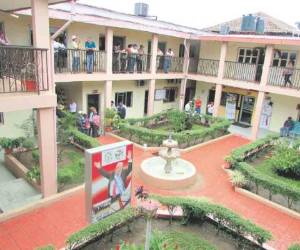 El mayor reto que enfrentan las autoridades municipales es mejorar la recaudación tributaria, por lo que el próximo año se instalará un nuevo sistema de catastro para inscribir 22 mil predios.