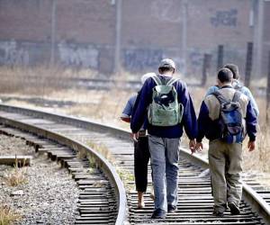 Según los datos de Cancillería la mayor parte de hondureños que emigran son del sexo masculino.