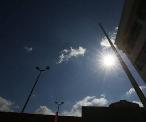 Las altas temperaturas van a continuar este lunes en la mayor parte del territorio nacional por lo que se recomienda a la población que tomen las medidas de prevención.