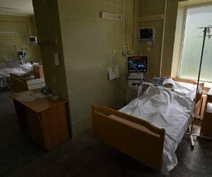 La cantidad de muertos en Estados Unidos, que registró su primer deceso vinculado al virus a principios de febrero, asciende a 129,676. AFP.