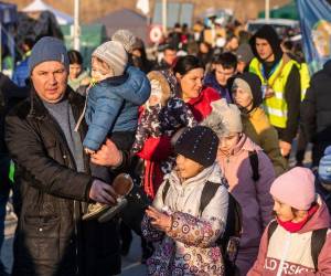 Según ACNUR, 3,389,044 ucranianos abandonaron el país desde que comenzó la invasión rusa el 24 de febrero.