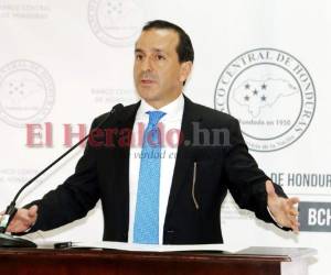 El presidente del Banco Central de Honduras considera que hay que trabajar fuerte para evitar que crezcan la pobreza y el desempleo. Foto: Efraín Salgado/ EL HERALDO