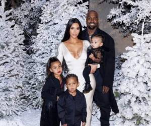 Kim Kardashian y Kanye West esperan su cuarto hijo para mayo. Foto Instagram @kimkardashian