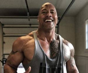 Dwayne Johnson, 'La Roca', sorprendió a sus fanáticos al publicar una tierna foto con su hija mayor. Foto Instagram