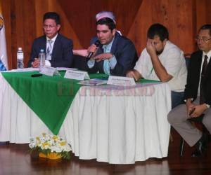 Los miembros de la Junta Interventora del RNP cuando visitaron la sede la UE a finales de 2018.