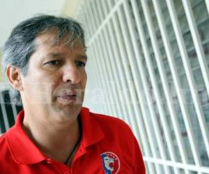 El colombiano Carlos Restrepo regresa a la dirección técnica de Olimpia (Foto: EL HERALDO)