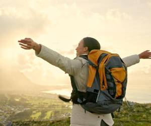 La campaña “Continúa con tu vida” promueve esperanza y conocimiento sobre el VIH en Honduras.
