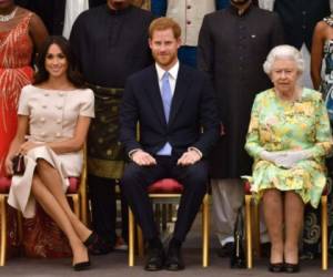 Pese a las explosivas declaraciones vertidas en una entrevista con Oprah Winfrey, Harry y Meghan parecen tener una buena relación con la monarca británica. Foto: AFP