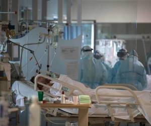 Los fallecidos este sábado son veinte menos que los reportados el viernes. Foto AFP