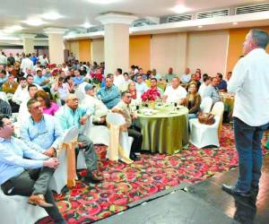 El fin de semana Ricardo Álvarez estuvo en el occidente, donde fue recibido por sus viejos amigos y aprovechó para lamentar el distanciamento de Lobo Sosa con JOH.