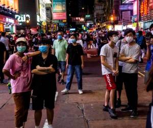 Hasta ahora China había frenado la epidemia y las personas ya salieron del confinamiento. AFP.