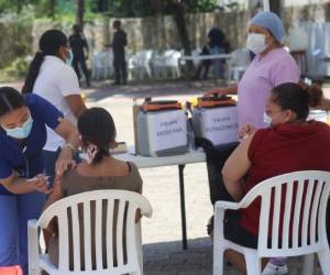 El 'Vacunatón' en Islas de la Bahía inició el sábado 14 de agosto.