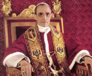 Al papa Pío XII se le señala de cómplice de los nazis por no pronunciarse sobre el exterminio del pueblo judío en la Segunda Guerra Mundial.