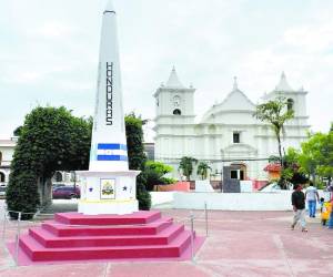 La plaza central Francisco de Paula Flores será el escenario de las actividades culturales y la feria que se desarrollará durante el fin de semana para festejar la declaratoria de ciudad de Juticalpa.