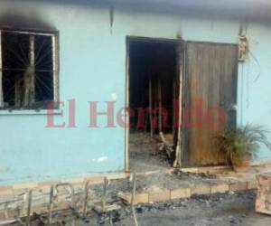 Según informaron las autoridades, un cortocircuito fue lo que provocó el incendio.