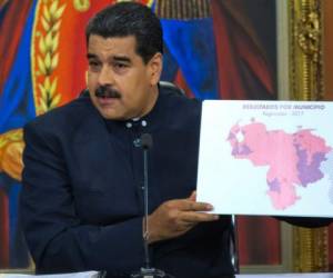 El mandatario venezolano, sin embargo, calificó los comicios del domingo como los “más libres” en la historia de su país. Foto: AP.