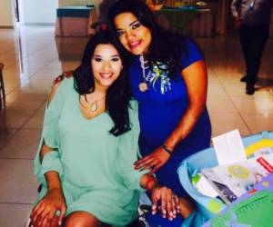 Estas reconocidas hondureñas les encanta presumir lo bien que lucen embarazadas. (foto: facebook)