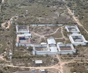 El proyecto de la cárcel La Acequia data desde 2007, permaneciendo en el completo abandono sin haber culminado su construcción.