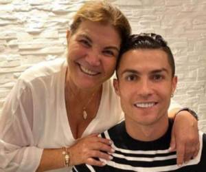 Cristiano es muy apegado a su mamá y comparte muchas fotografías con ella. Foto Instagram