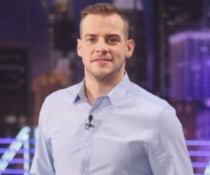 El famoso cantante español Álex Casademunt falleció este miércoles en un accidente automovilístico.